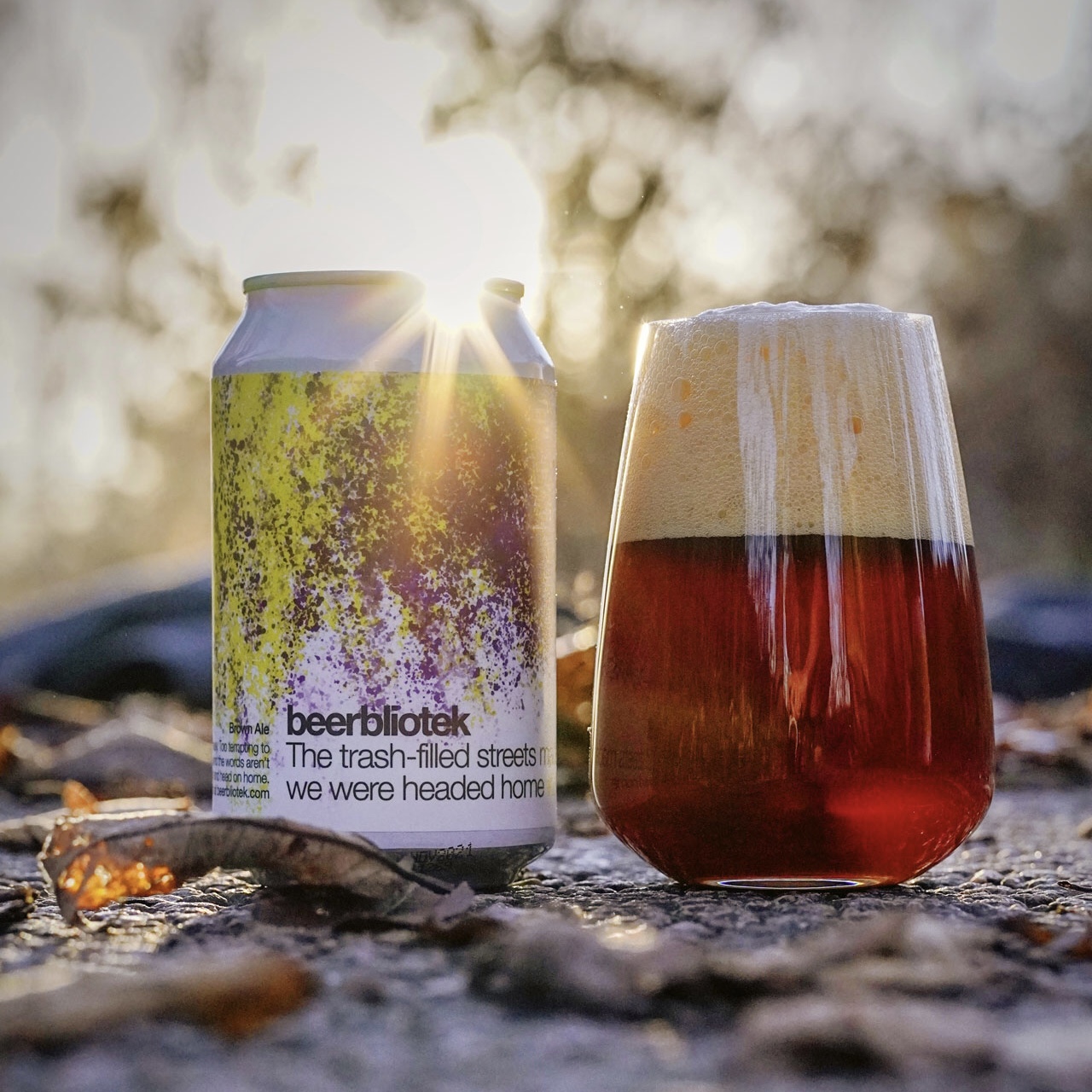 A tasting photo of The trash-filled streets made me wish we were headed home, a Brown Ale brewed in Gothenburg, by Swedish Craft Brewery Beerbliotek.